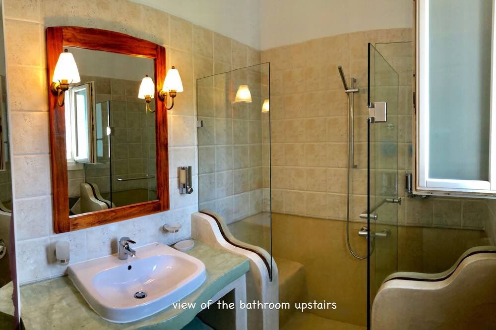 Photo of Bathroom in Agios Sostis