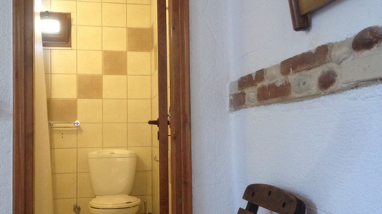 Photo of Bathroom in Rhodes Old Town