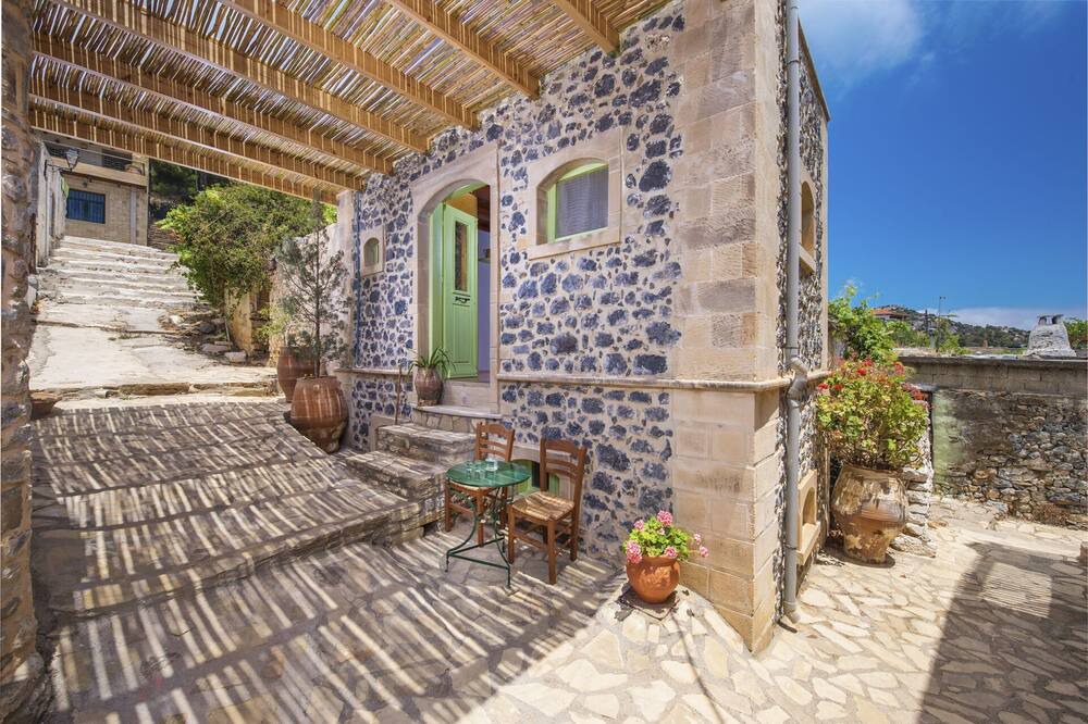 Photo of Patio Balcony in Anatoli