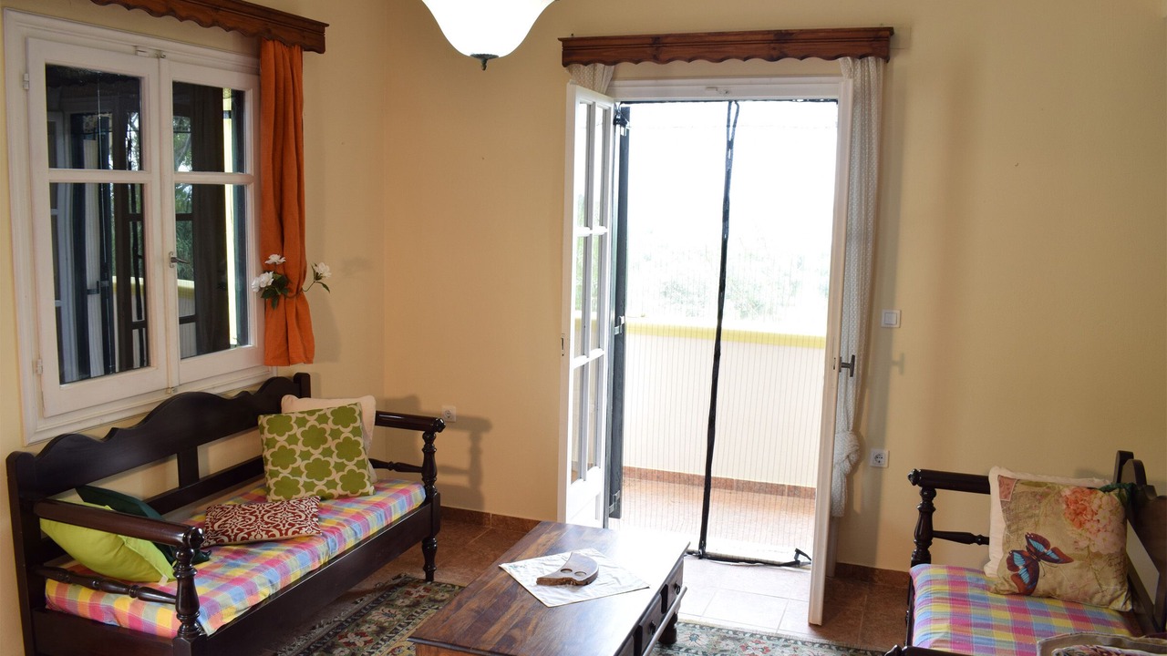 Photo of Livingroom in Notos