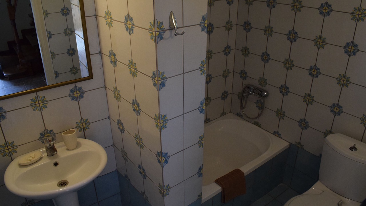 Photo of Bathroom in Notos