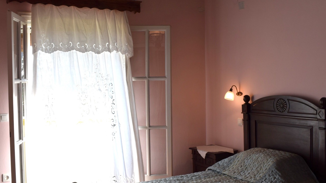 Photo of Bedroom in Notos