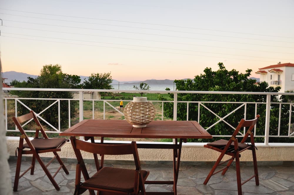 Photo of Patio Balcony in Velon