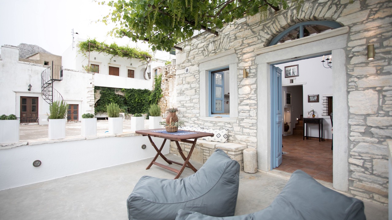 Photo of Patio Balcony in Aperathos