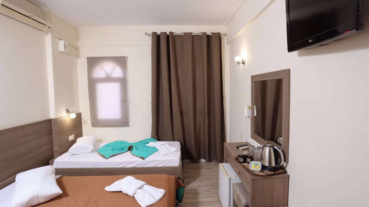 Photo of Bedroom in Polichrono