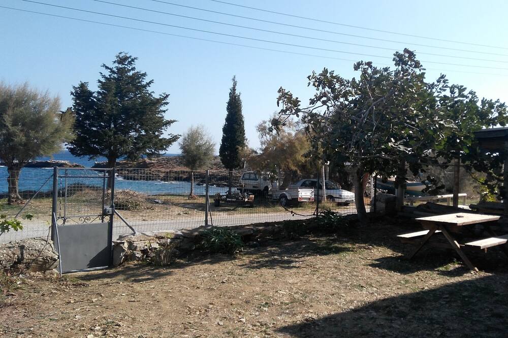 Photo of Outdoor in Moutsouna
