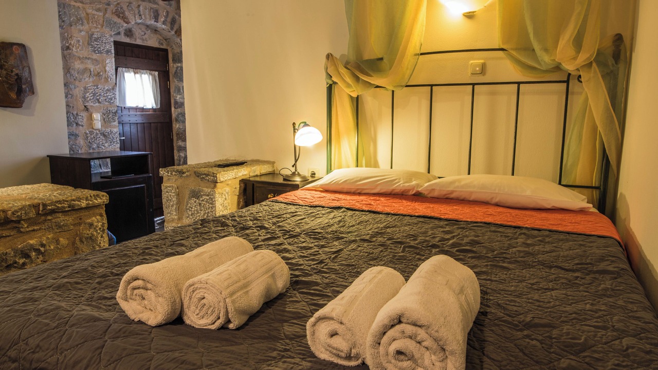 Photo of Bedroom in Porto Kayio