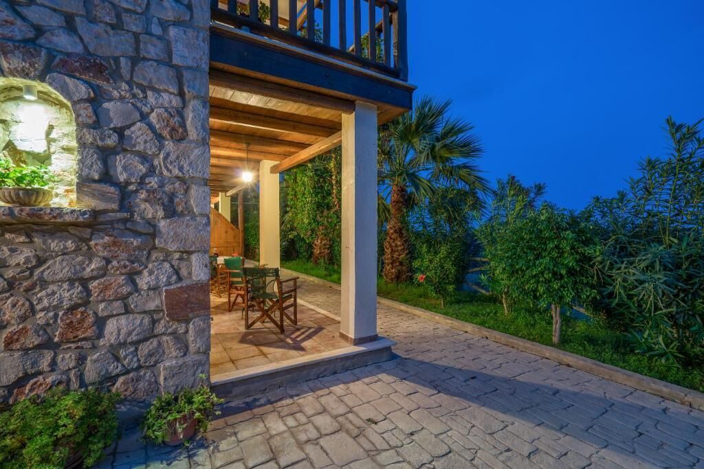 Photo of Patio Balcony in Vasilikos