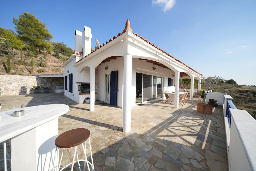 Photo of Outdoor in Kranidi