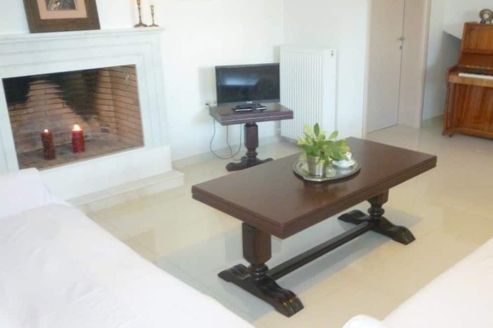 Photo of Livingroom in Palaio Tsifliki
