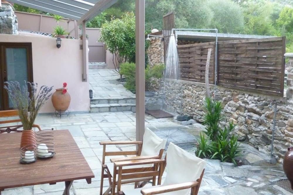 Photo of Patio Balcony in Palaio Tsifliki