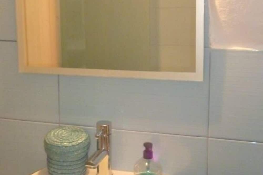 Photo of Bathroom in Palaio Tsifliki