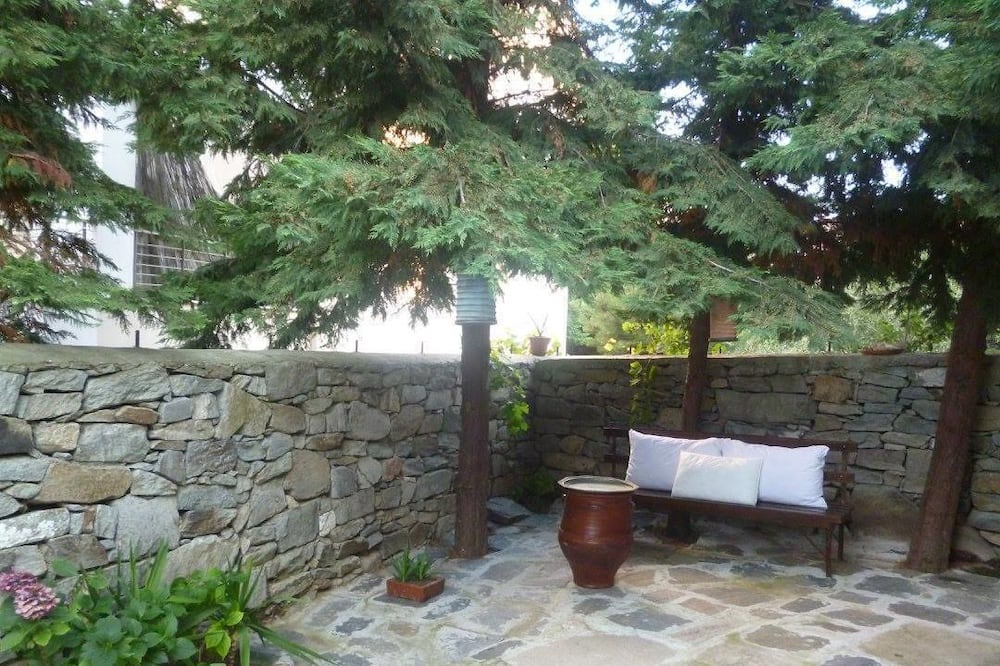 Photo of Patio Balcony in Palaio Tsifliki
