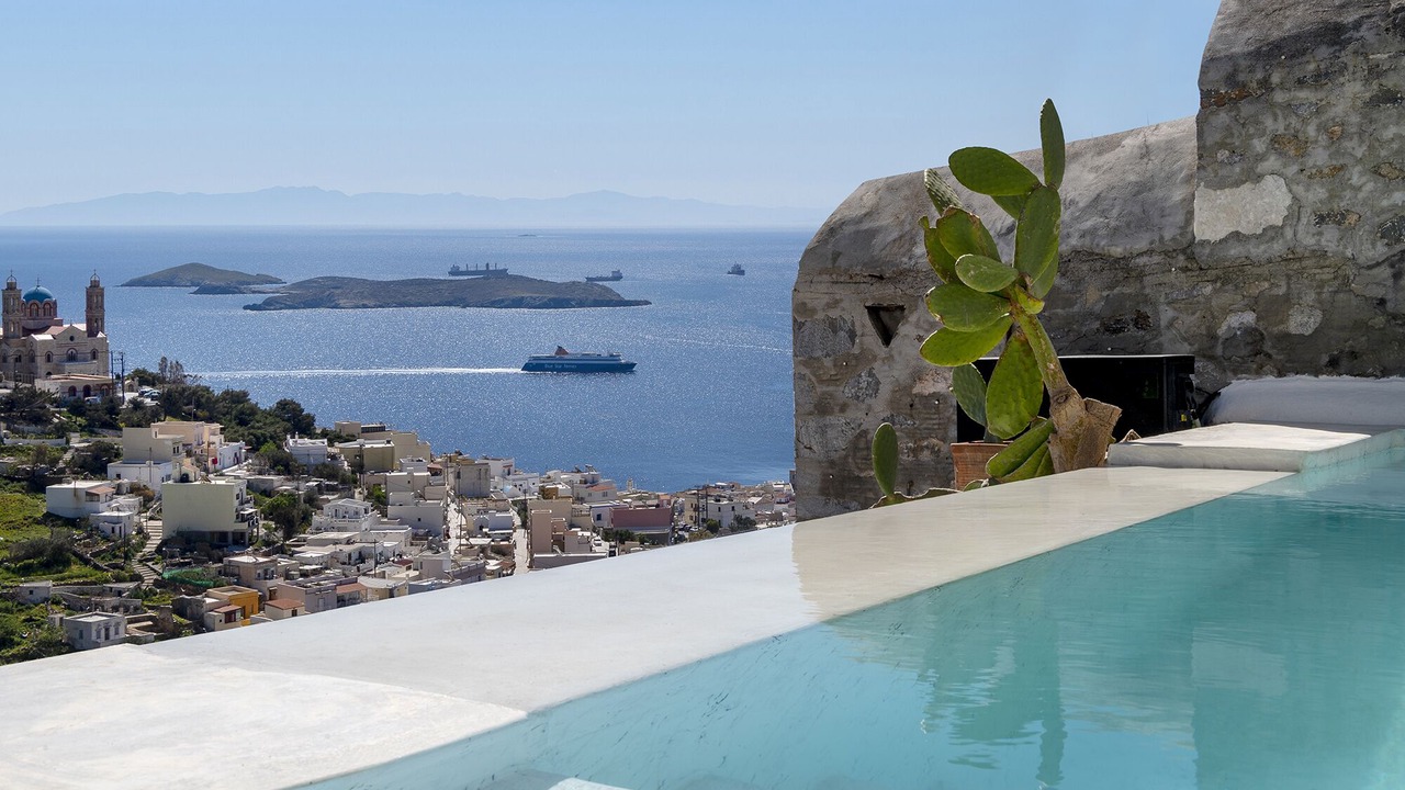 Photo of Outdoor in Ano Siros