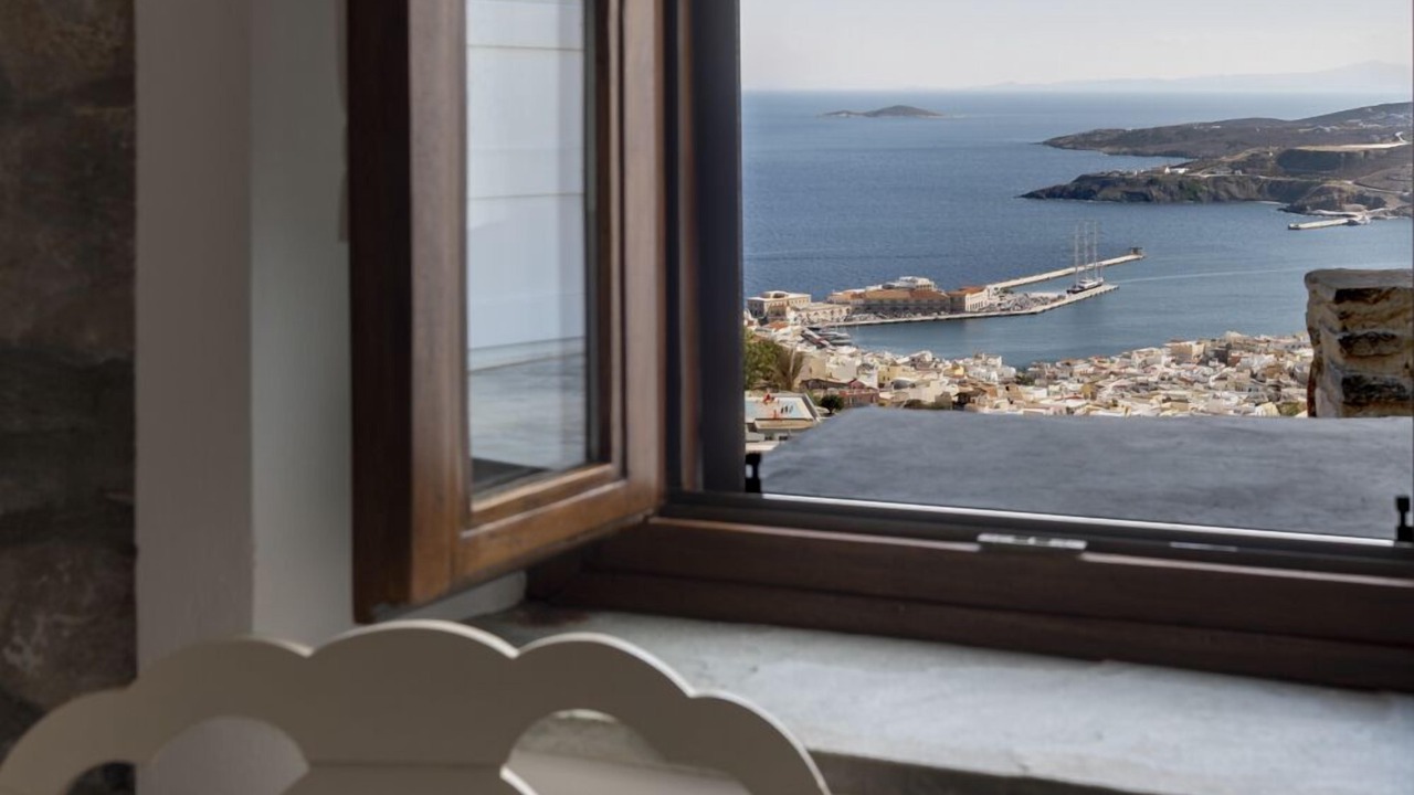 Photo of Patio Balcony in Ano Siros