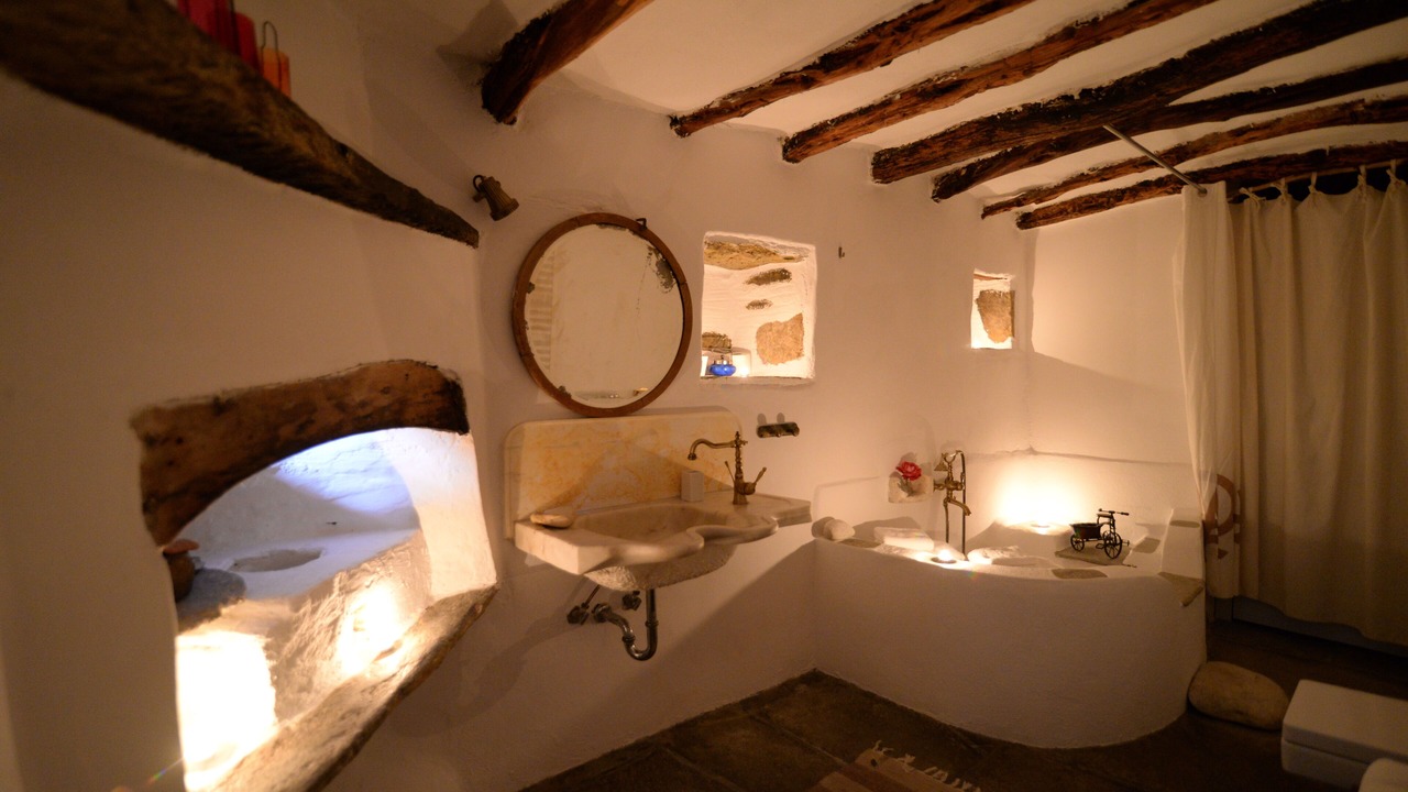 Photo of Bathroom in Ano Siros