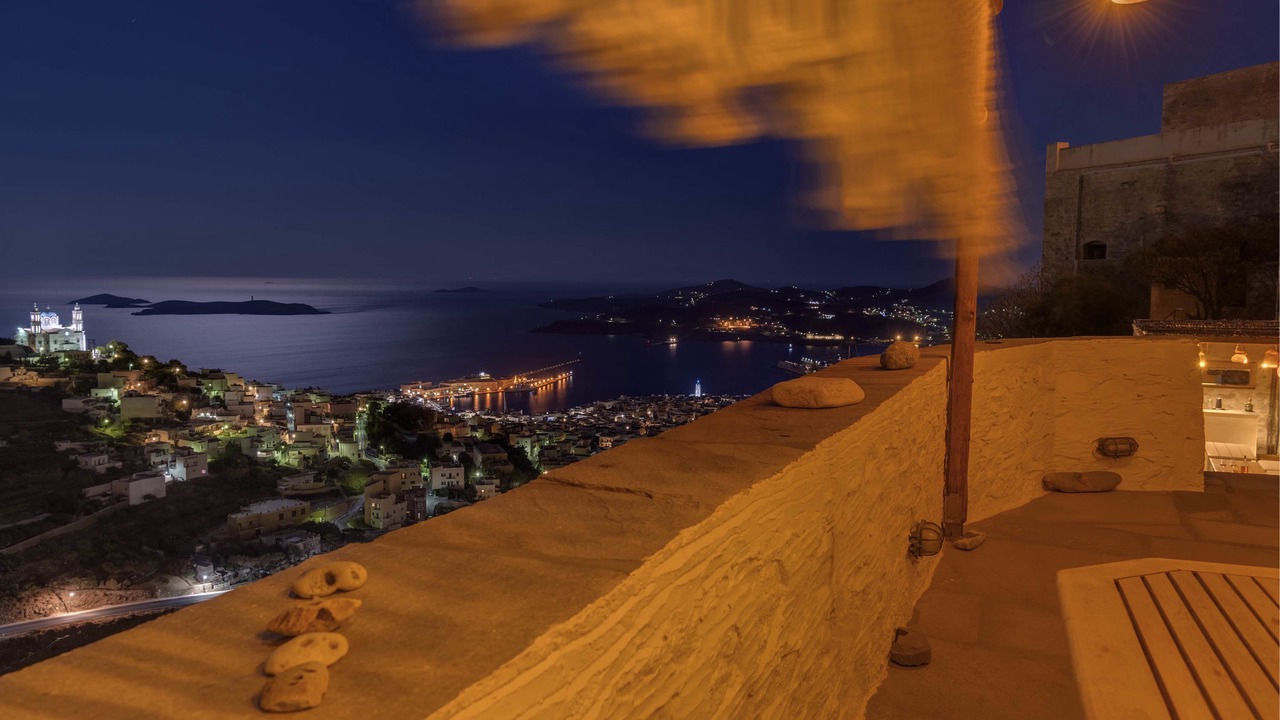 Photo of Patio Balcony in Ano Siros