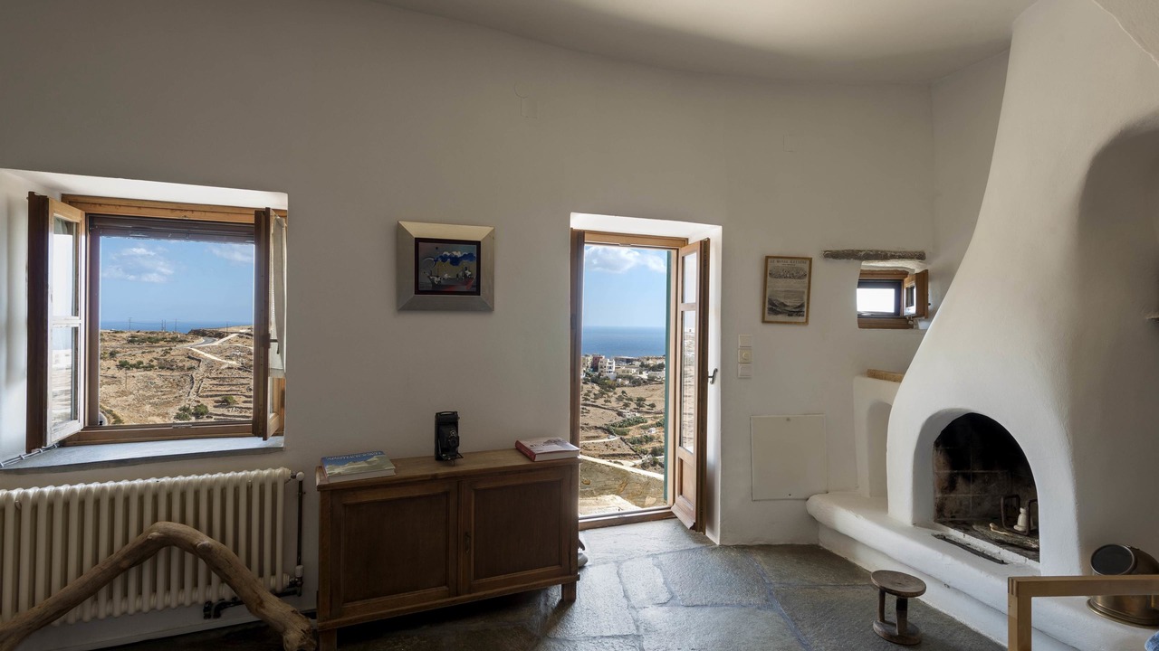 Photo of Livingroom in Ano Siros