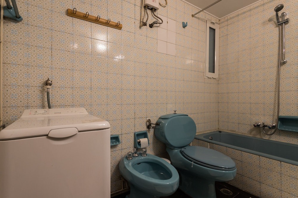 Photo of Bathroom in Mets