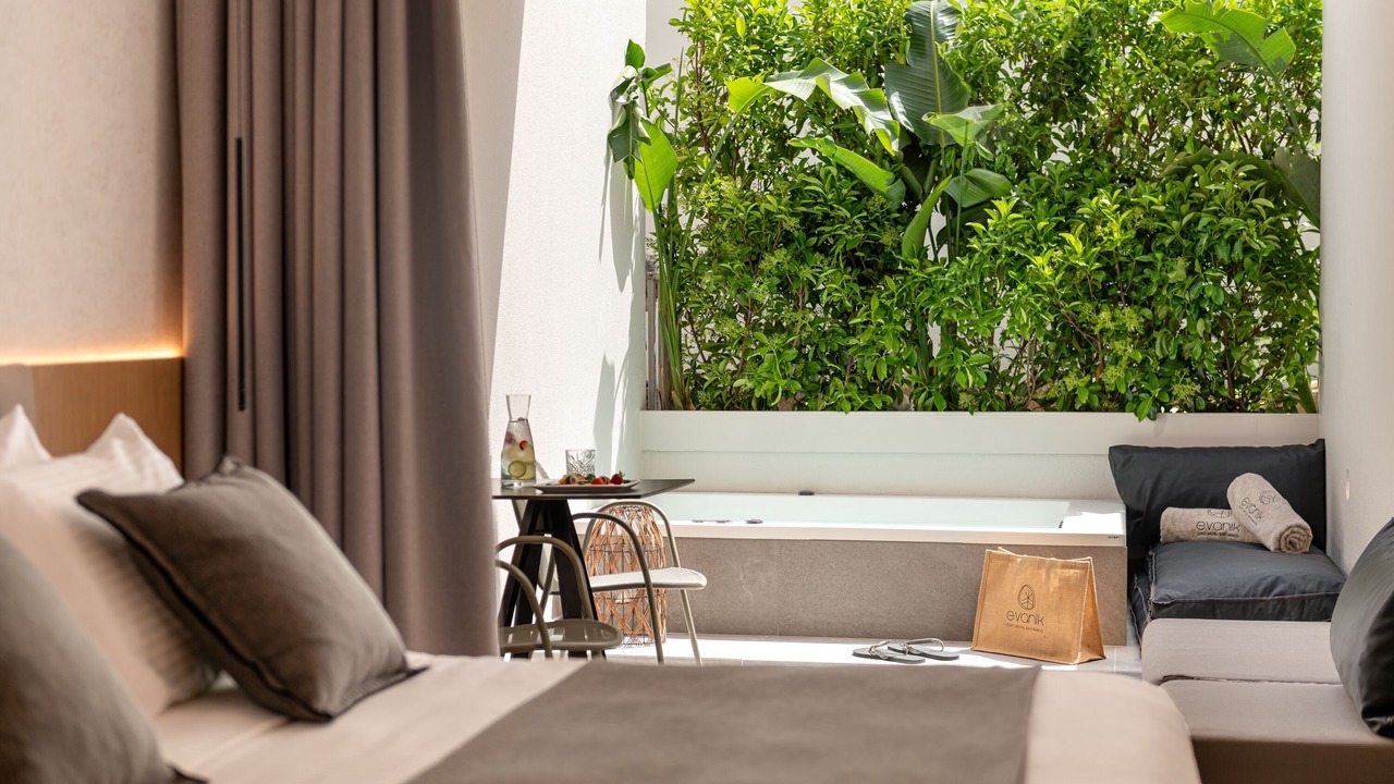 Photo of Bedroom in Pothia