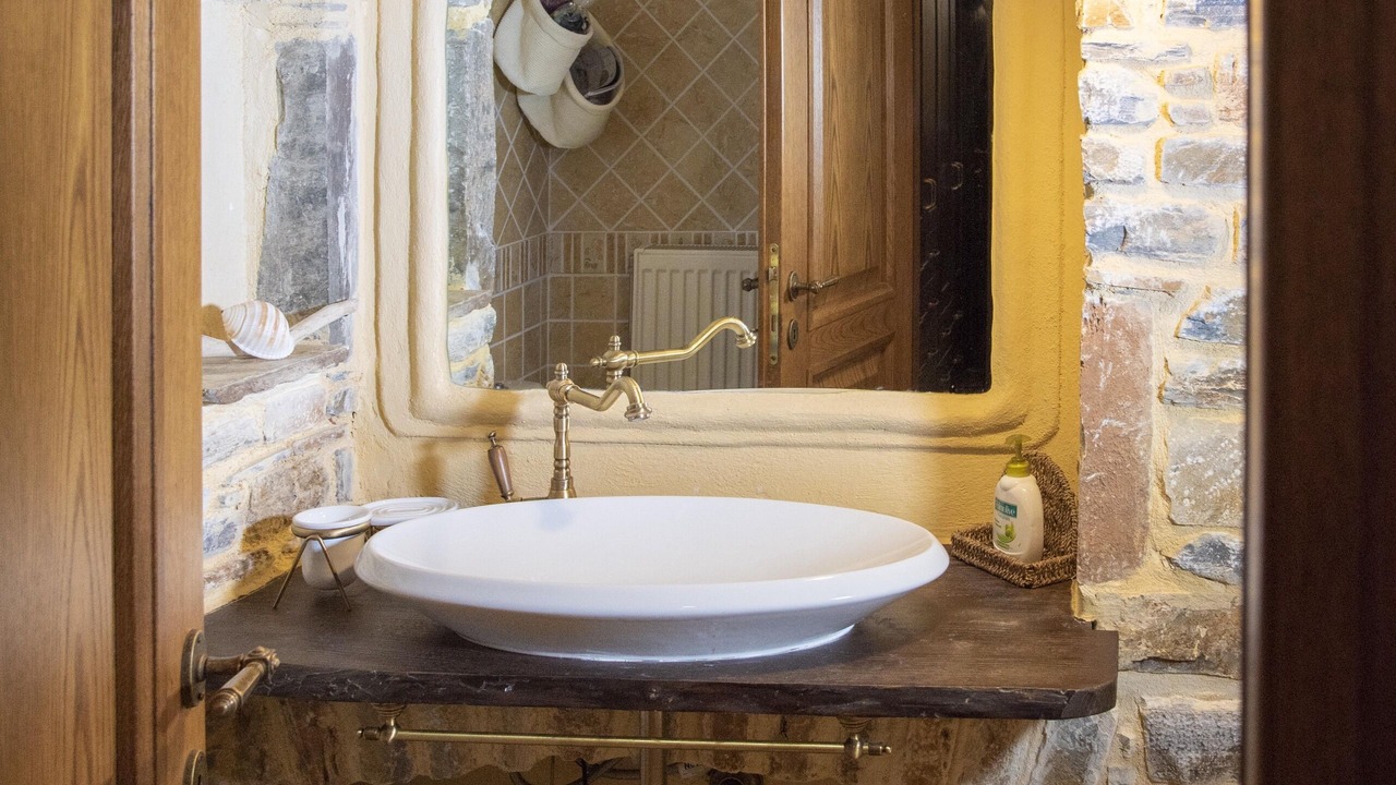 Photo of Bathroom in Makrynitsa