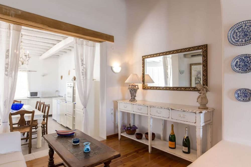 Photo of Livingroom in Houlakia