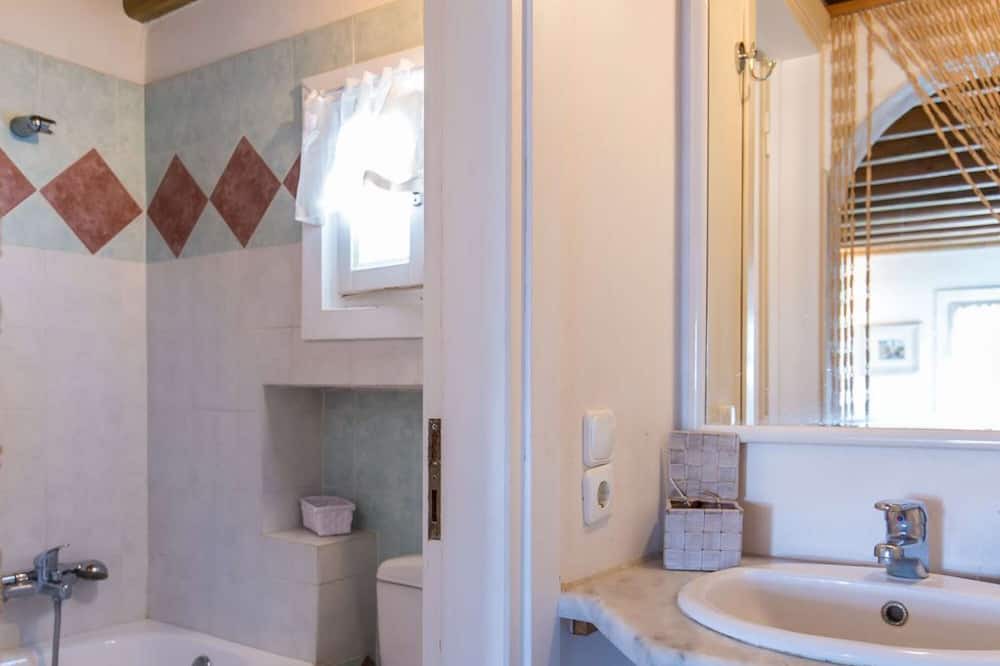 Photo of Bathroom in Houlakia