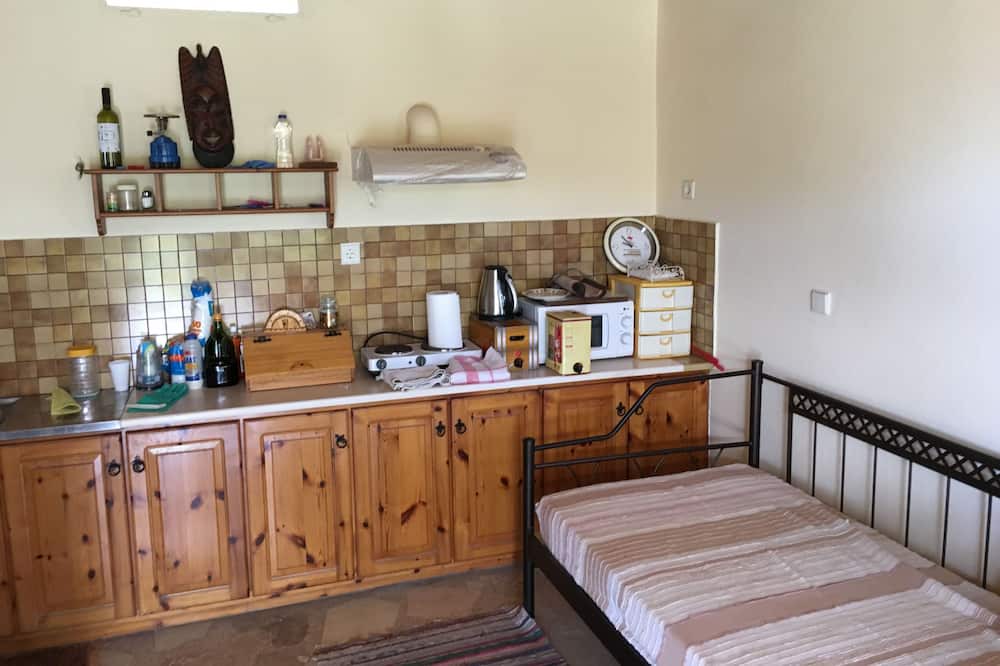 Photo of Kitchen in Loutraki-Agioi Theodoroi