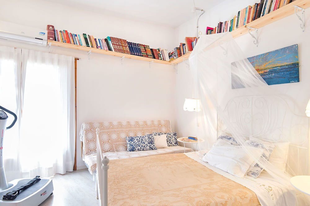 Photo of Bedroom in Ialyssos