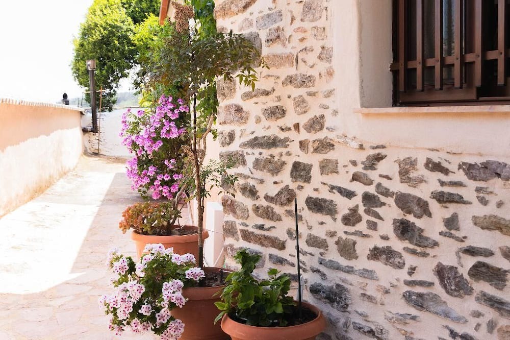 Photo of Outdoor in Karvelas