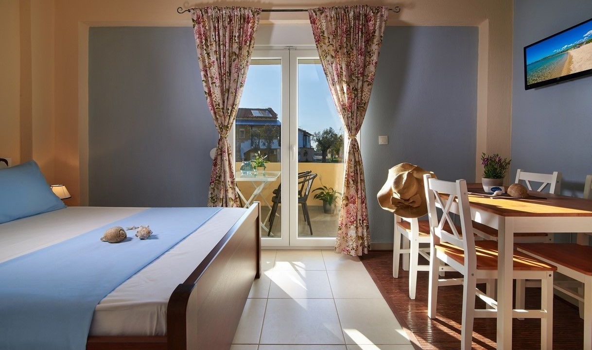 Photo of Bedroom in Toroni