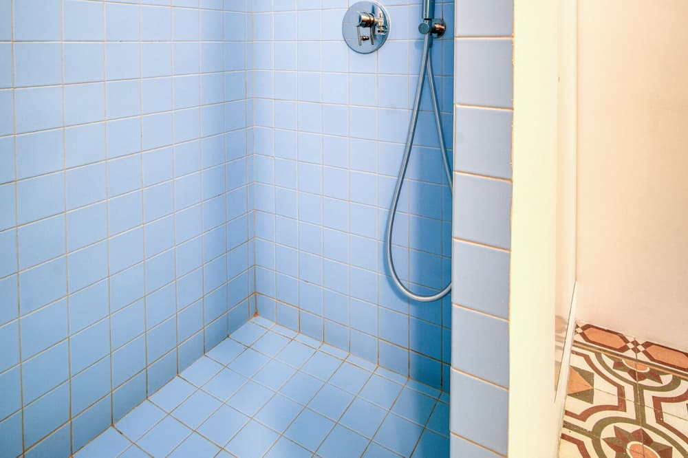 Photo of Bathroom in Kerameikos
