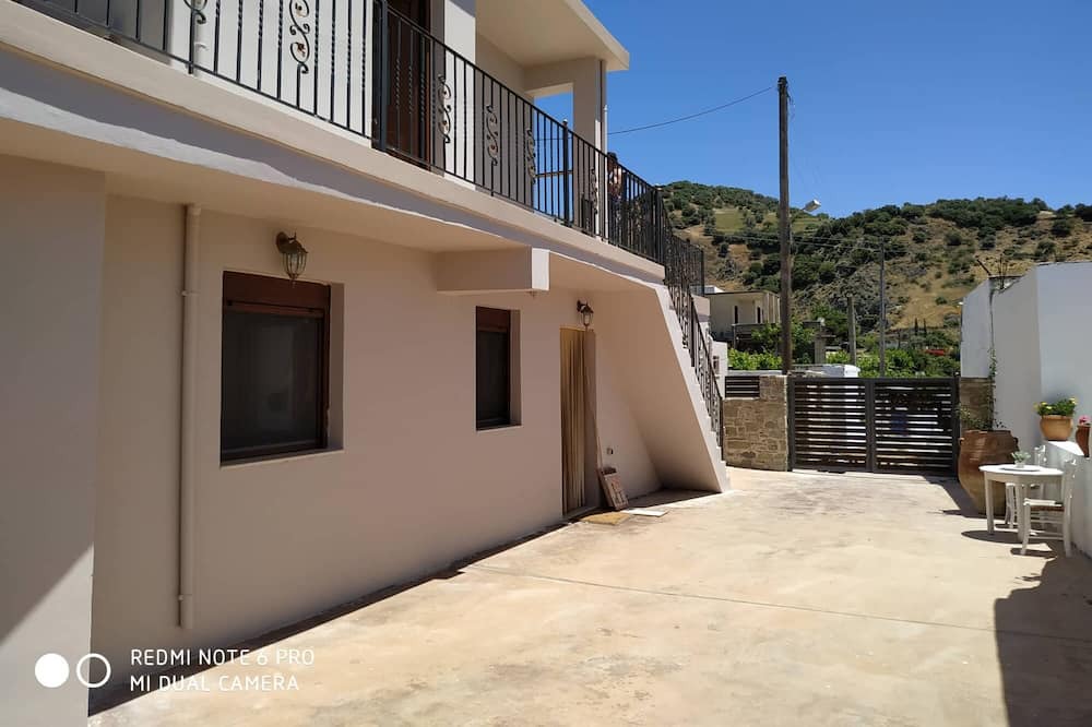 Photo of Outdoor in Grigoria