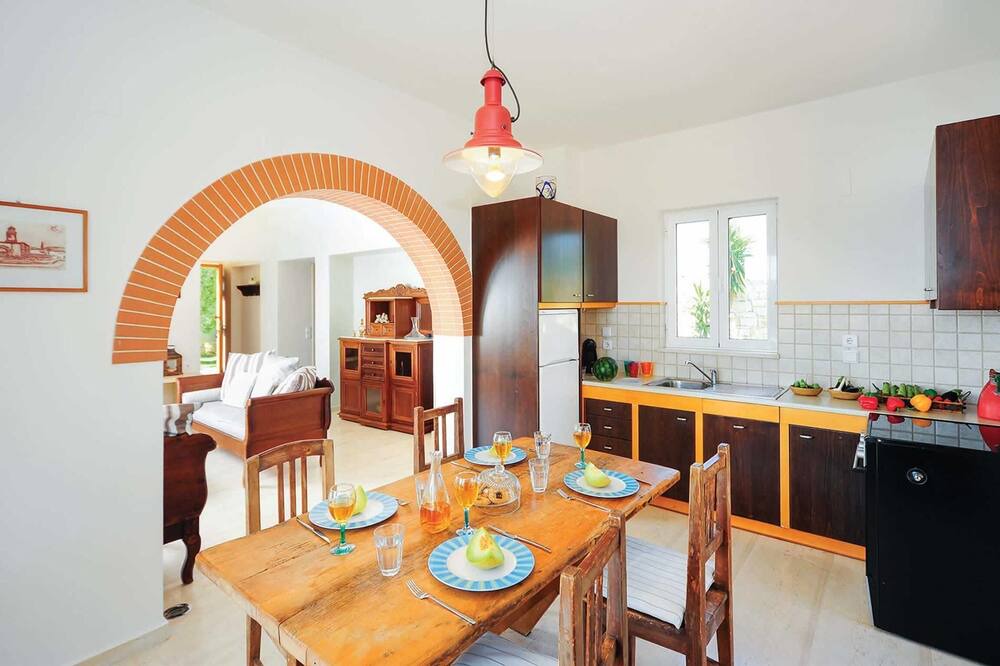 Photo of Kitchen in Prinos