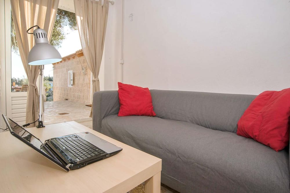 Photo of Livingroom in Longos
