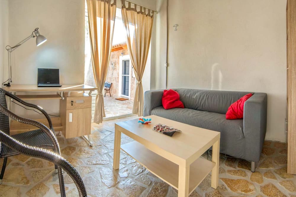 Photo of Livingroom in Longos