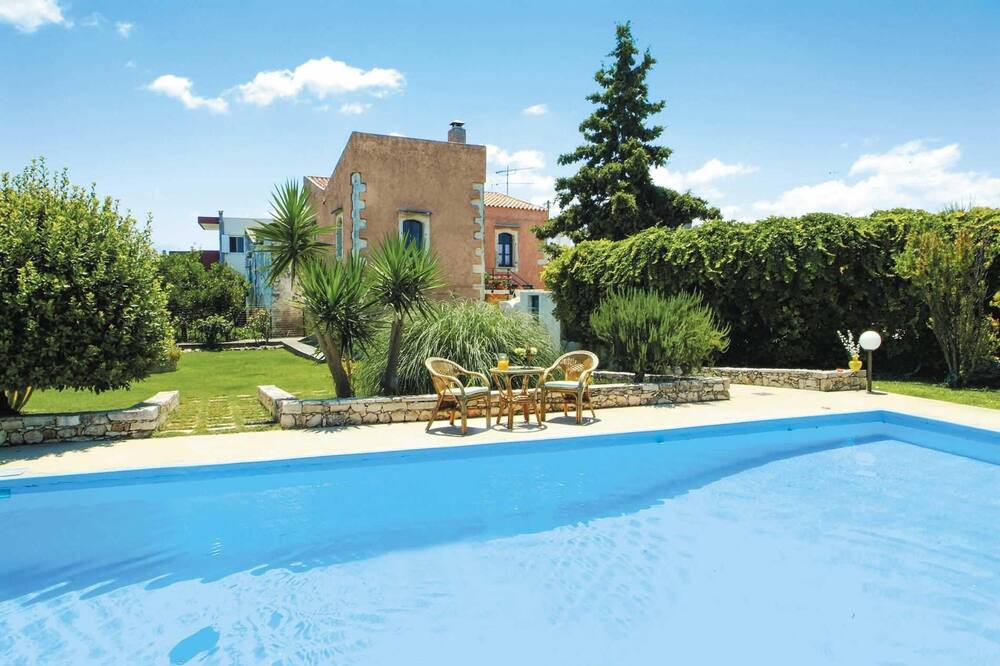 Photo of Outdoor in Prinos