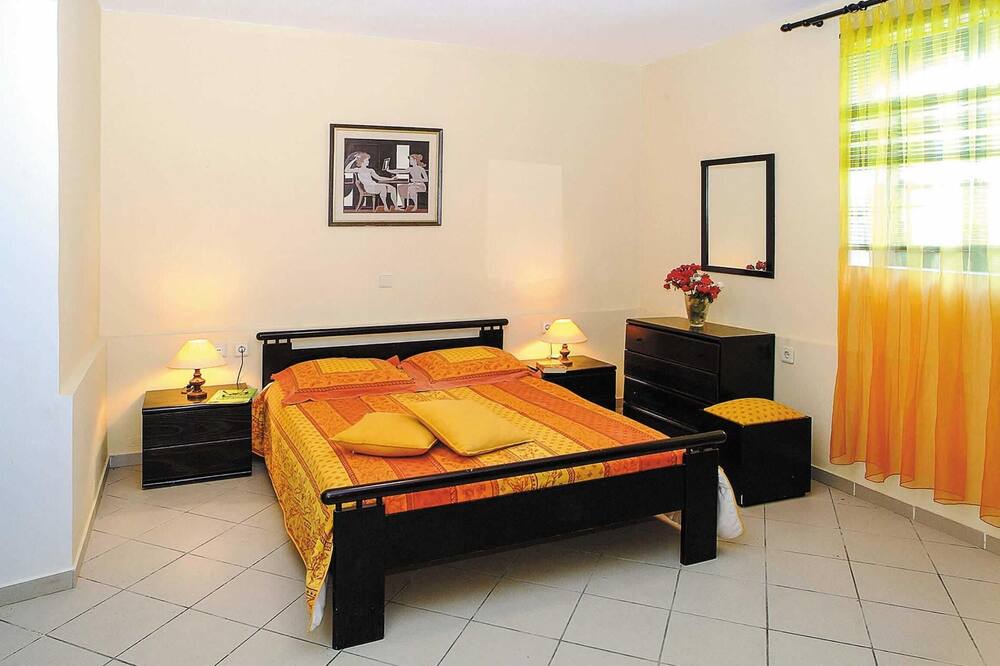 Photo of Bedroom in Prinos