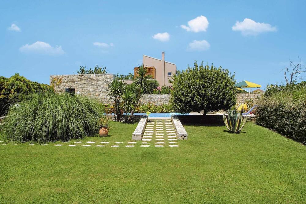 Photo of Outdoor in Prinos