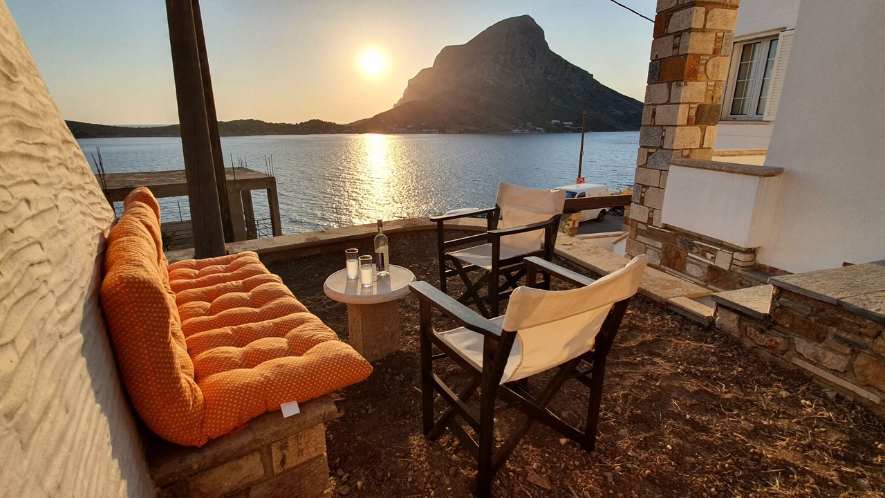 Photo of Outdoor in Mirties