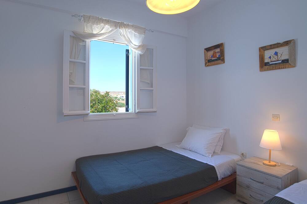 Photo of Bedroom in Ampelas
