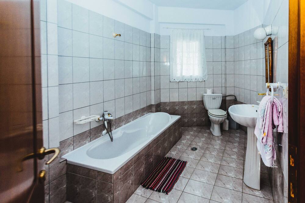 Photo of Bathroom in Diava