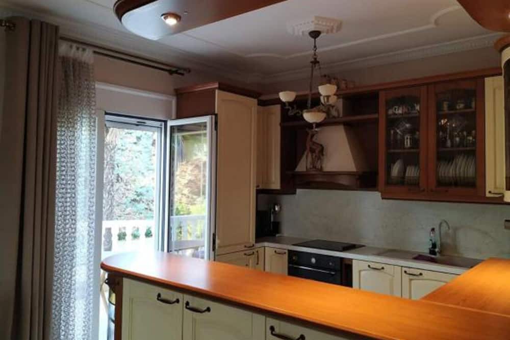 Photo of Kitchen in Katerini