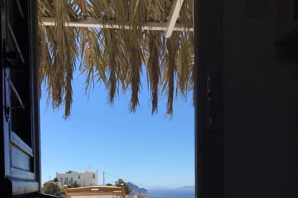 Photo of Patio Balcony in Aegiali