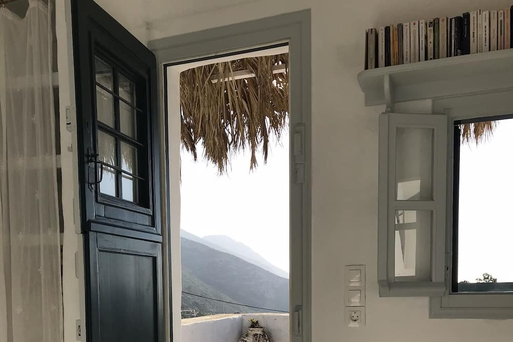 Photo of Bedroom in Aegiali