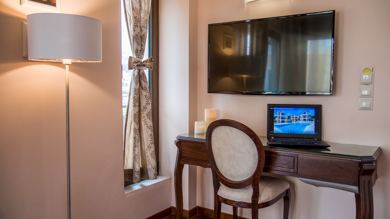 Photo of Bedroom in Kato Stalos