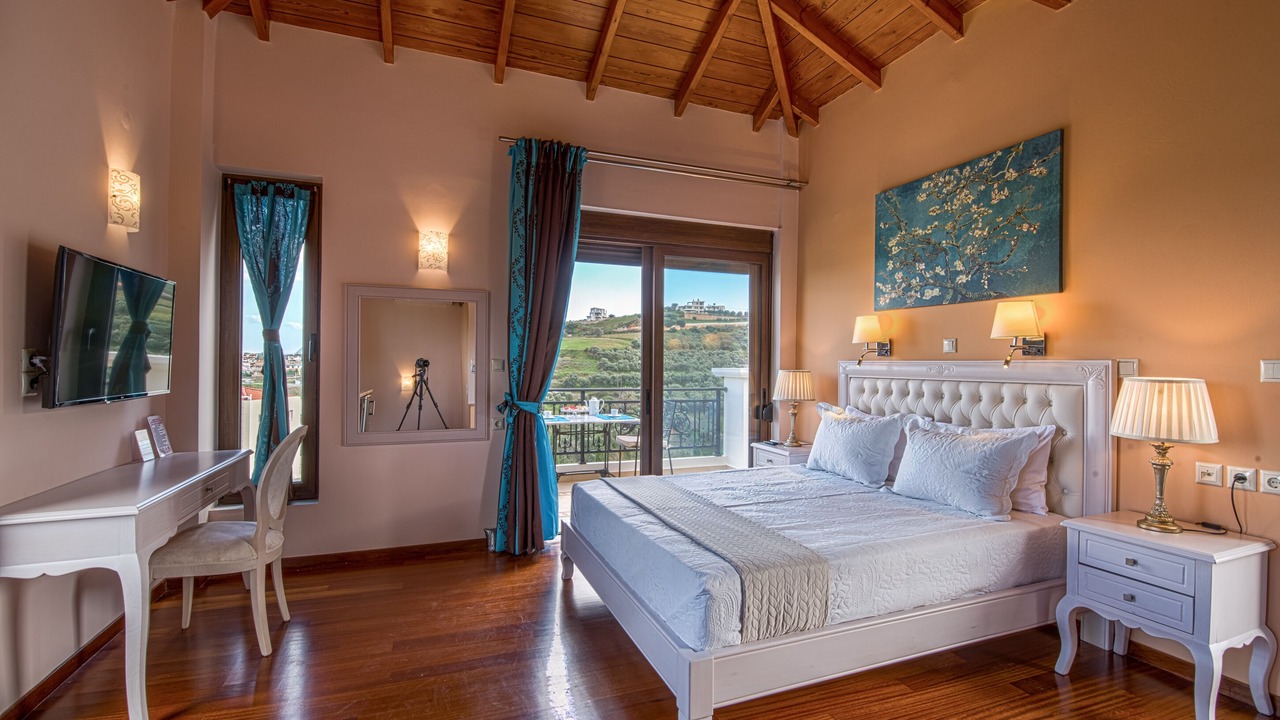 Photo of Bedroom in Kato Stalos