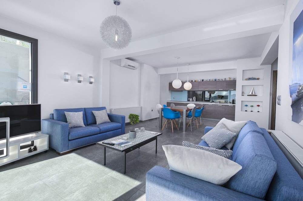 Photo of Livingroom in Palaio Tsifliki