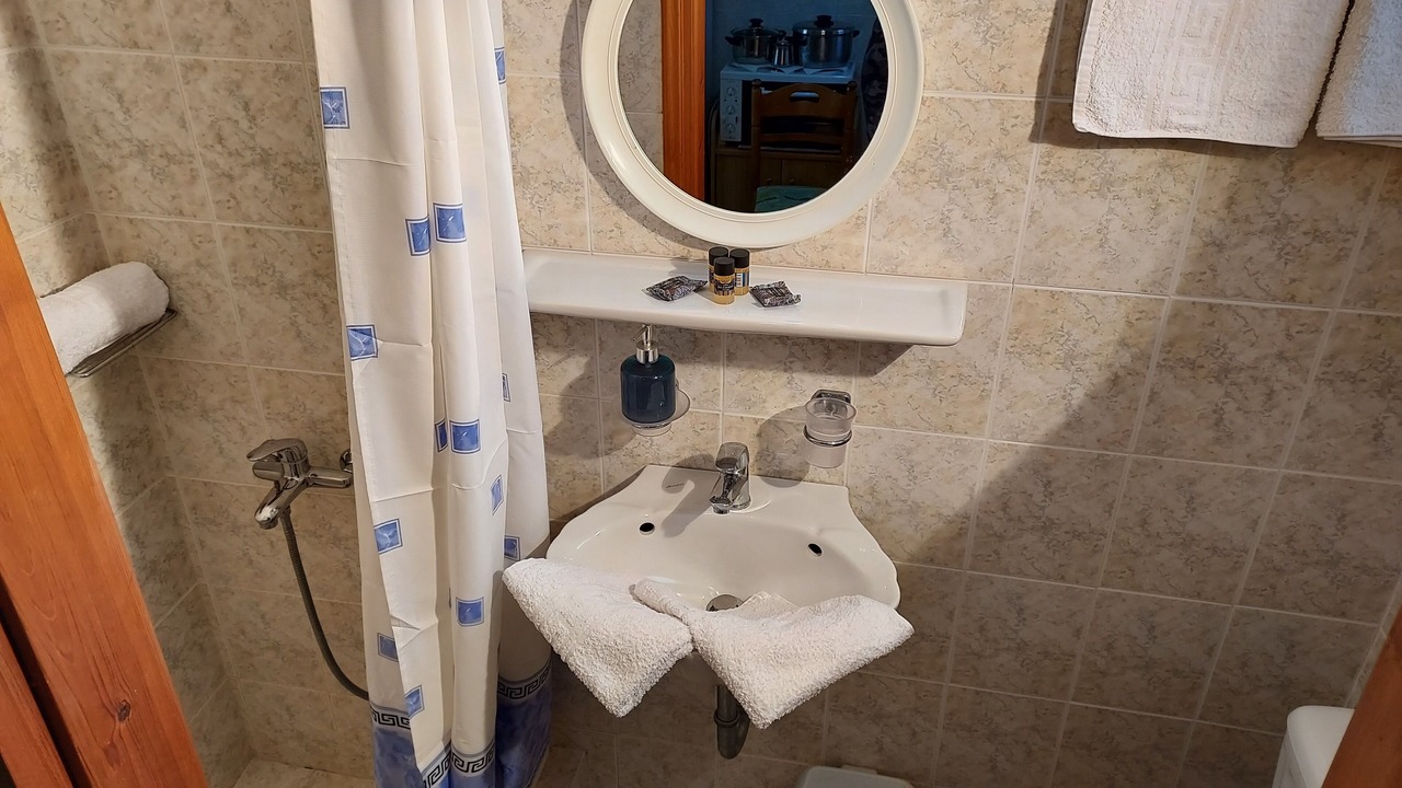 Photo of Bathroom in Paralio Astros