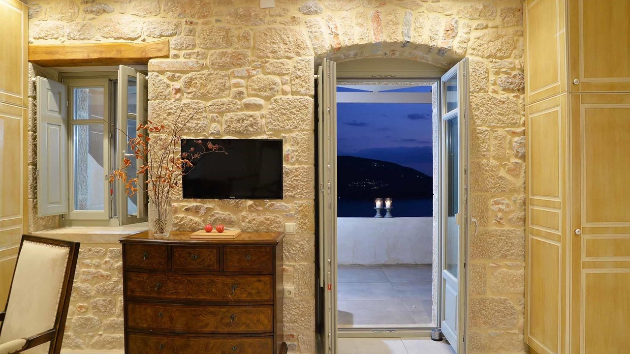 Photo of Bedroom in Karavostasi